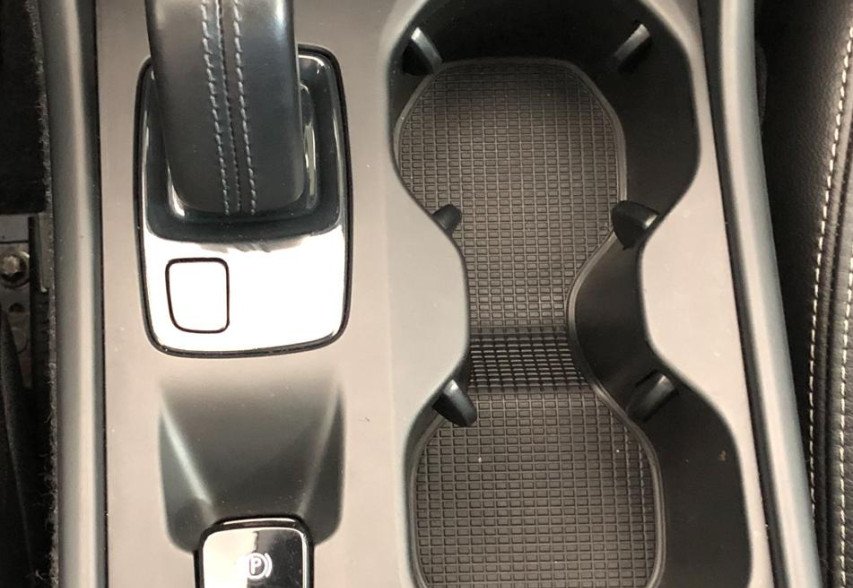 Volvo XC 40 2018 Чорний