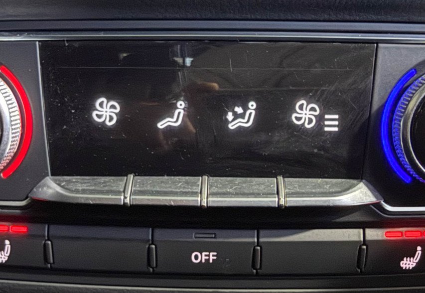 Audi Q7 2018 Чорний