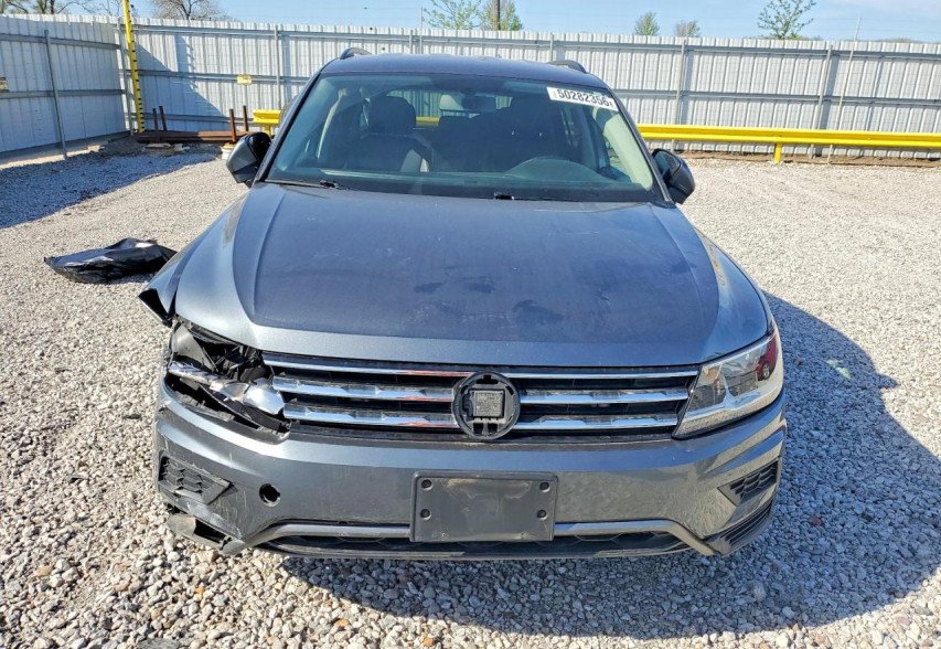 Volkswagen Tiguan  2018 сірий
