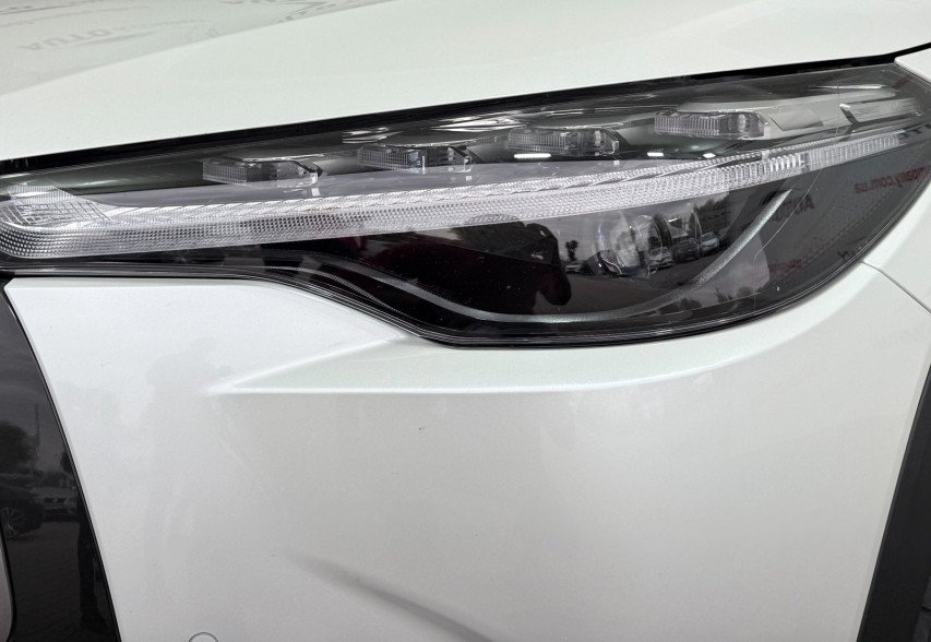 Toyota Corolla Cross  2024 білий