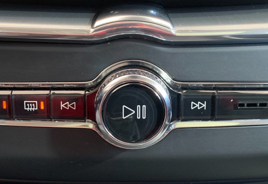 Volvo XC 60 2019 сірий