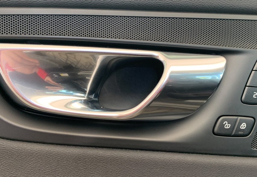 Volvo XC 60 2019 сірий