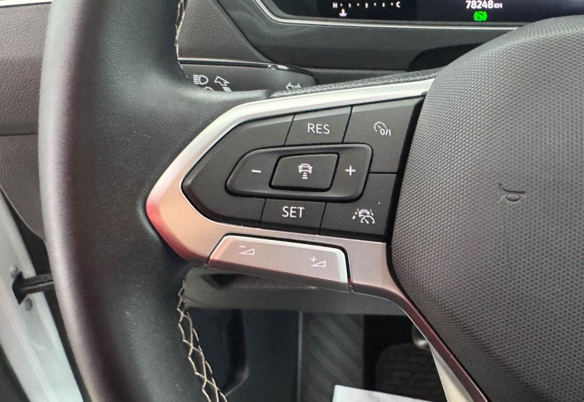 Volkswagen Tiguan Allspace 2022 Білий