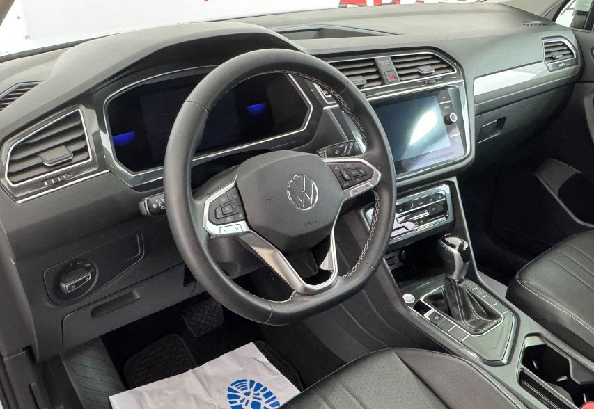 Volkswagen Tiguan Allspace 2022 Білий
