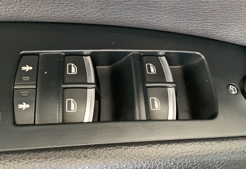 Audi Q7 2011 сірий