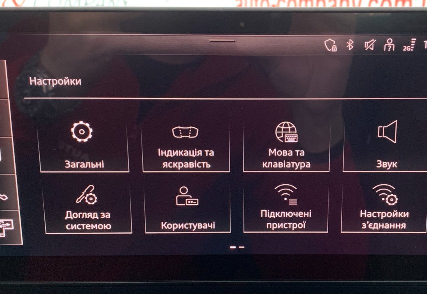 AUDI A4 2020 чорний