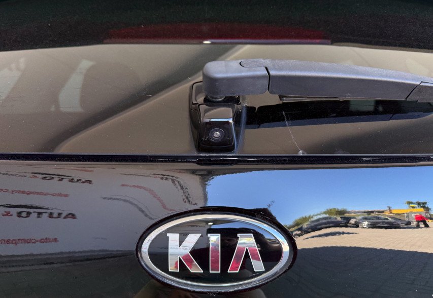 KIa Niro  2019 чорний