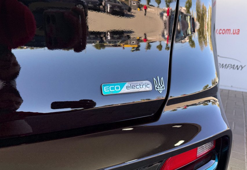 KIa Niro  2019 чорний