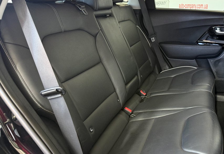KIa Niro  2019 чорний