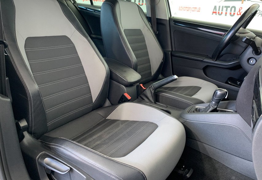 Volkswagen Jetta 2016 Білий