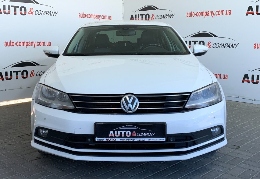 Volkswagen Jetta 2016 Білий