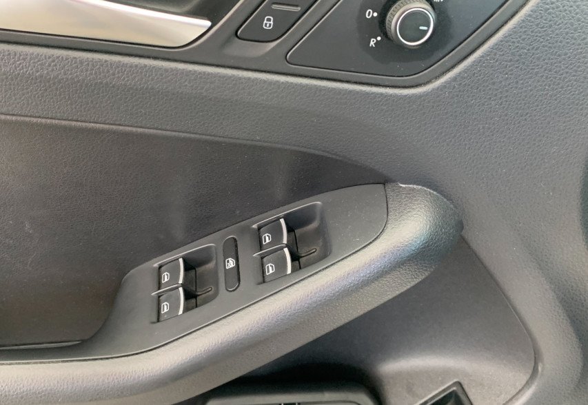 Volkswagen Jetta 2016 Білий